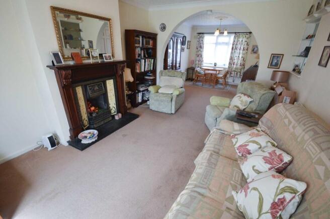 Clover Road, Timperley photo 4