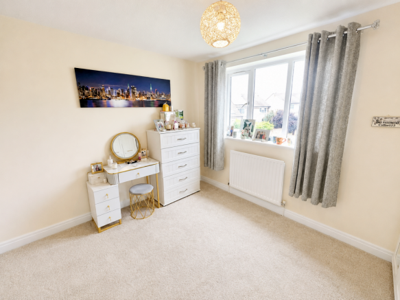 2 bed Semi-Detached for sale Image 9
