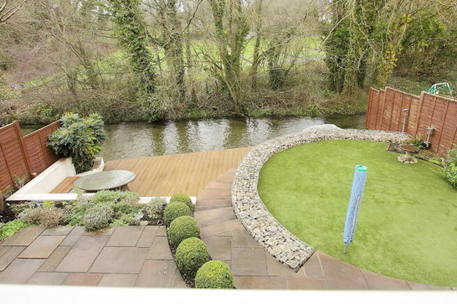 Photo 13