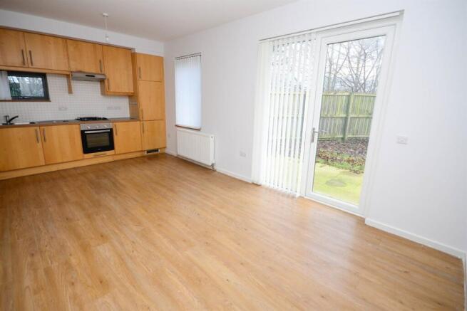 Lounge / Kitchen
