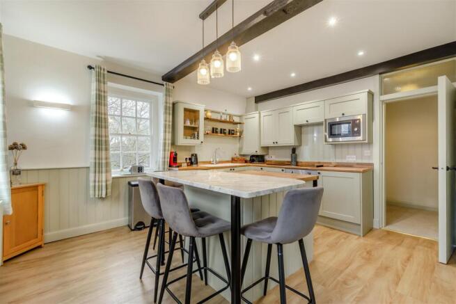 Lounge/Kitchen/Dining Area