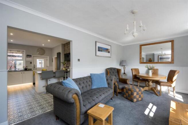 3 bed Detached for sale Image 5