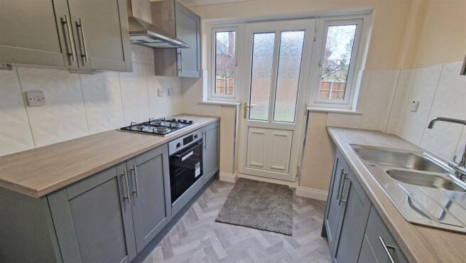 REFITTED KITCHEN