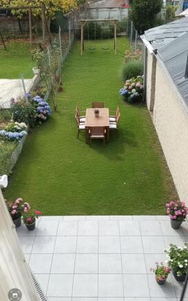 jardin décoré par IA