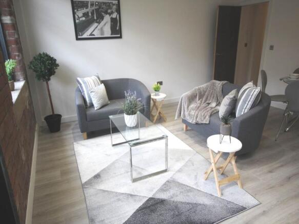 307 CH (Livingroom)
