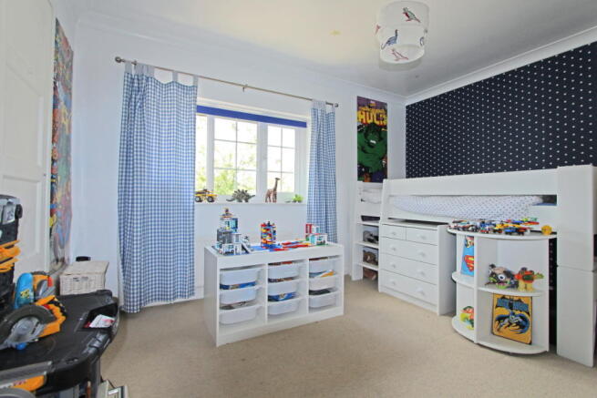 Photo 12