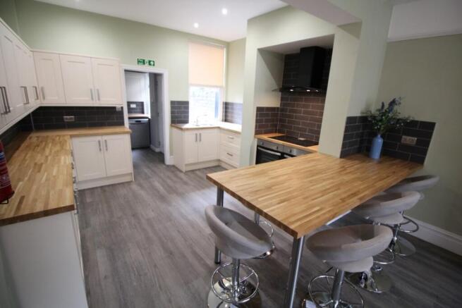 Kitchen/Dining