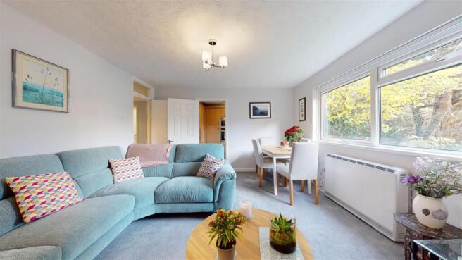 25-Woodside-Court-11272024_130135.jpg