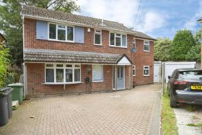 23, Aire View, Yeadon, Leeds LS19 7TL