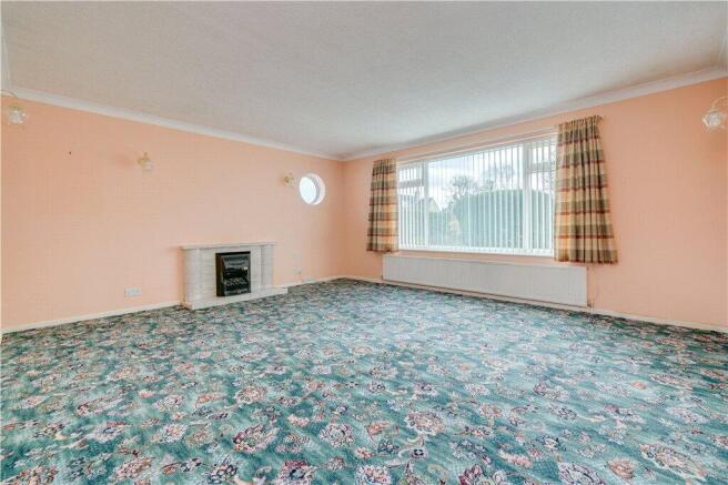 2 bed Bungalow for sale Image 6