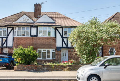 Lynmouth Avenue, Morden, SM4