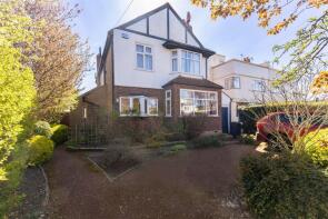 15, Heath Drive, Theydon Bois, Epping CM16 7HL