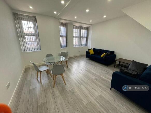 Lounge-Pic1
