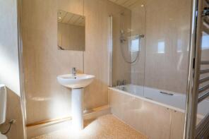 24, Fraser Drive, Lochgelly KY5 9LS