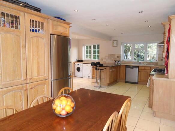 Fitted Living Kitche