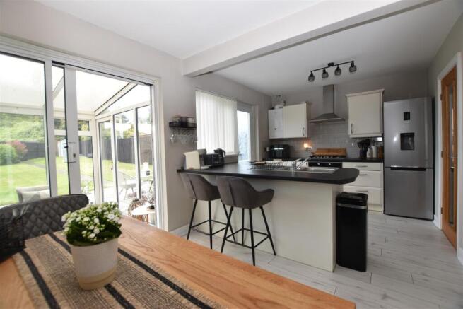 Kitchen / Diner