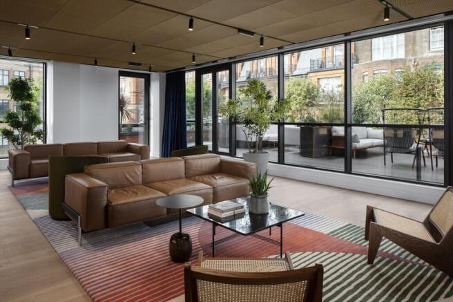 4th floor terrace / lounge