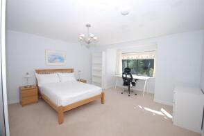 2, Cryfield Heights, Coventry CV4 7LA