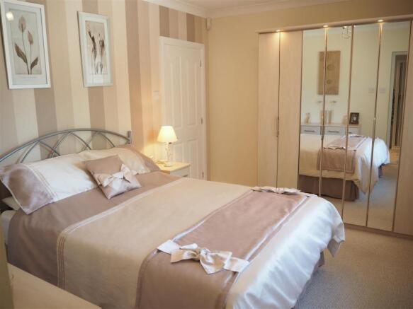 Master Bedroom 768