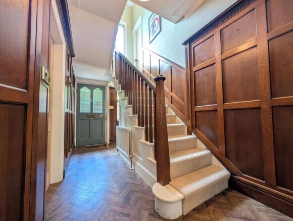 4 bed Semi-Detached for sale Image 4