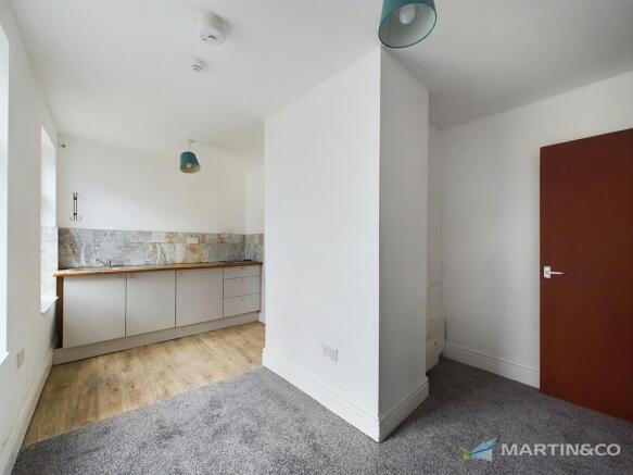 Flat 3 Lounge/ Ki...