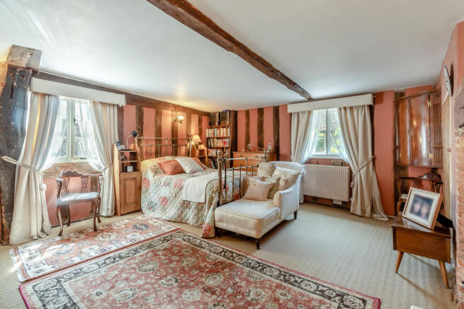 8659652-interior1...