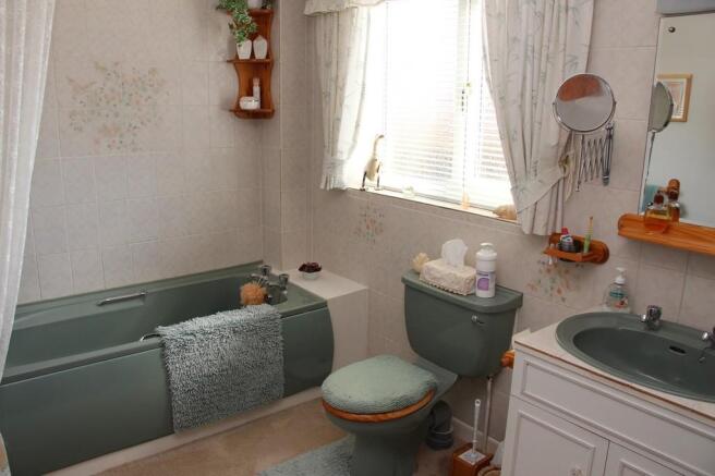 Photo 11