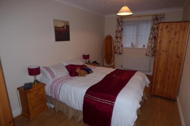 bed 1