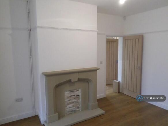 Rear Snug/Lounge