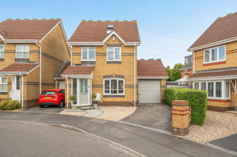 Reynolds Way, St Andrews Ridge, Swindon