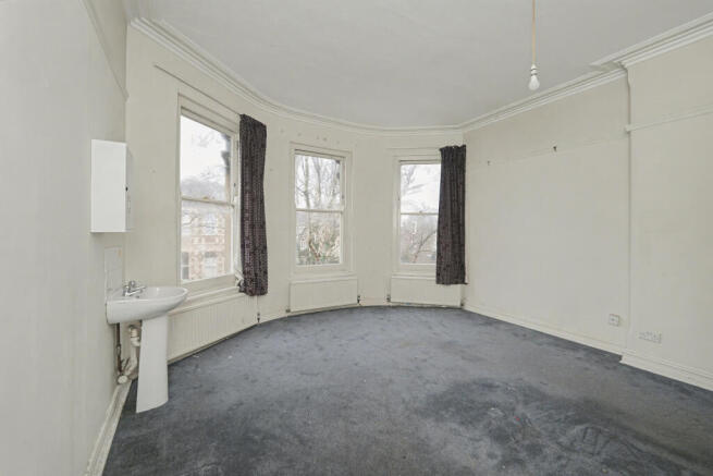 10 Hughenden Road, Clifton, Bristol, Avon, BS8 2TT