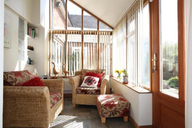 SUN ROOM