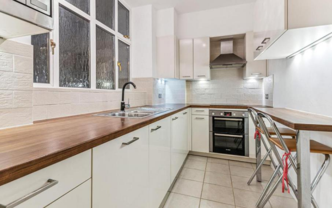 23 clifton court 2 19.02 .png