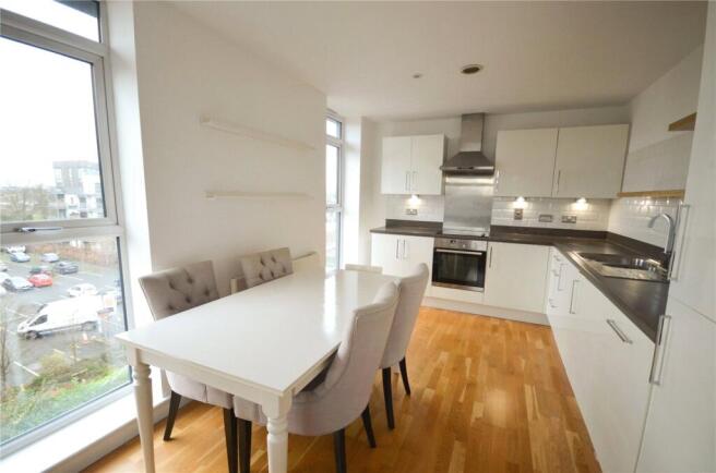 Kitchen/Dining