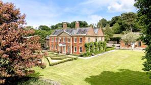 Avishayes House, Summer Lane, Chaffcombe, Chard TA20 4AF