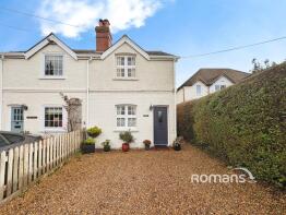 Abbots Ann, Chequers Lane, Eversley, Hook RG27 0NY
