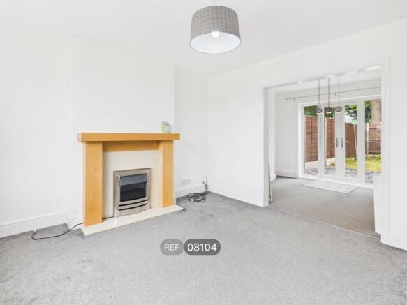 3 bed Not Specified to rent Image 4
