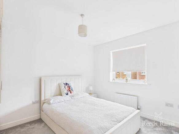 4 bed Detached for sale Image 12
