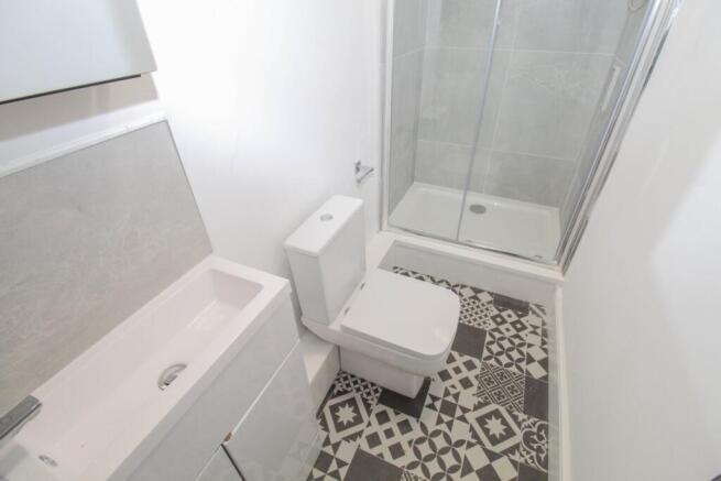 1 bed Terraced to rent Image 8