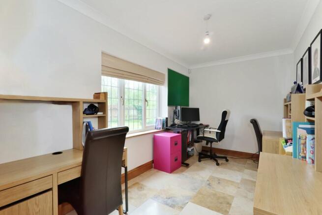 Photo 13