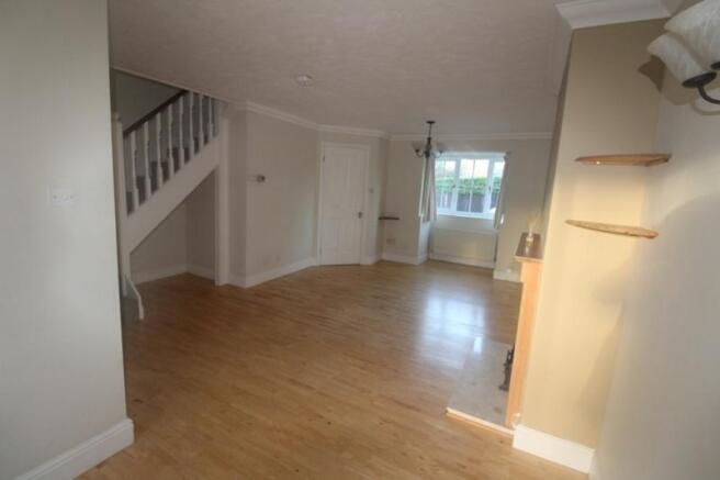 138_new lounge pic 4.JPG