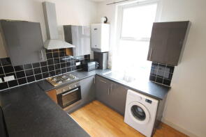 11, Delph Mount, Woodhouse, Leeds LS6 2HS