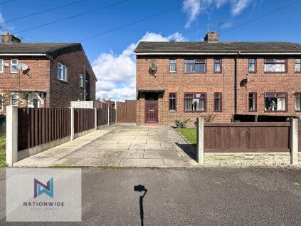 Windsor Avenue, Adlington