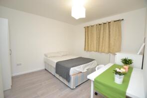 67, Cephas Street, London E1 4AU