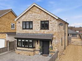 21, Peartree Lane, Brentwood CM15 0RR