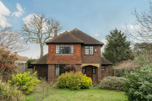 50, Fairoak Drive, Eltham SE9 2QH