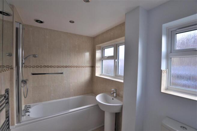 Family Bathroom.jpg