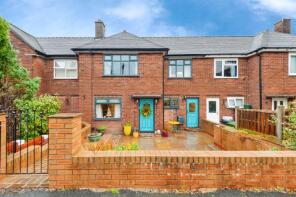 15, Manor Road, Frodsham WA6 7PN