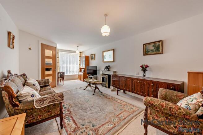 8695978-interior04-800.jpg