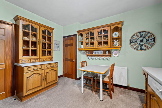 3 bed Detached Bungalow for sale Image 6